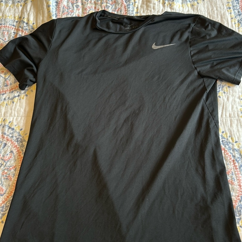 Nike Dri-Fit Shirt; Large